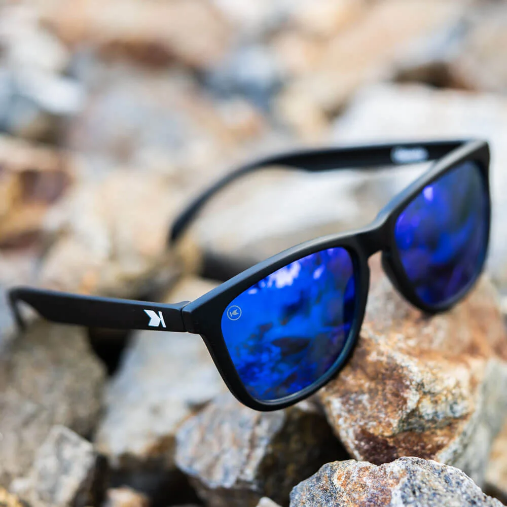 Black / Moonshine Classics - Image 2